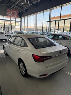 MG 5
